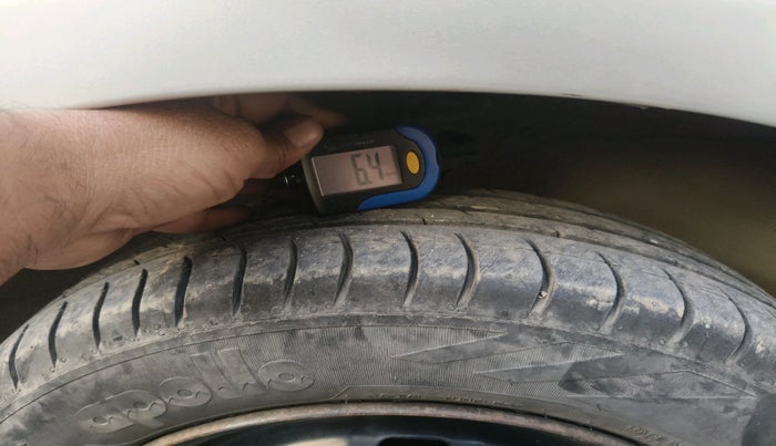 2011 Maruti Alto K10 VXI, Petrol, Manual, 1,75,576 km, tyre