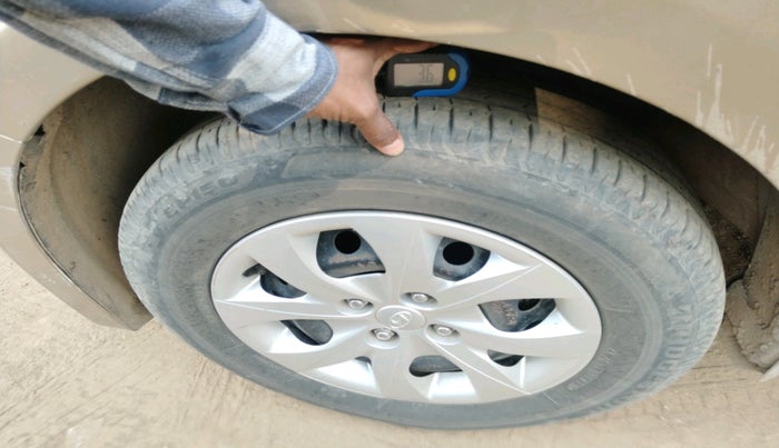 2014 Hyundai i20 MAGNA 1.2, Petrol, Manual, 91,545 km, tyre