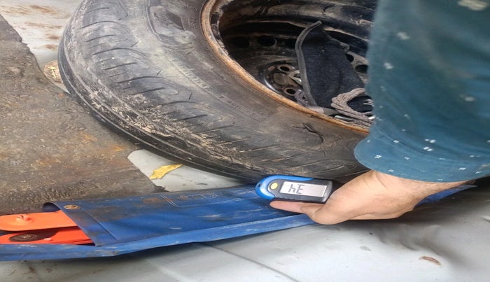 2020 Honda City 1.5L I-VTEC V MT, Petrol, Manual, 66,157 km, tyre