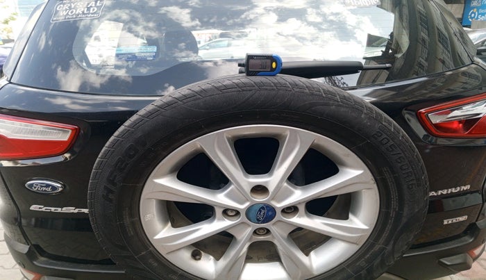 2018 Ford Ecosport TITANIUM 1.5L DIESEL, Diesel, Manual, 1,23,839 km, tyre