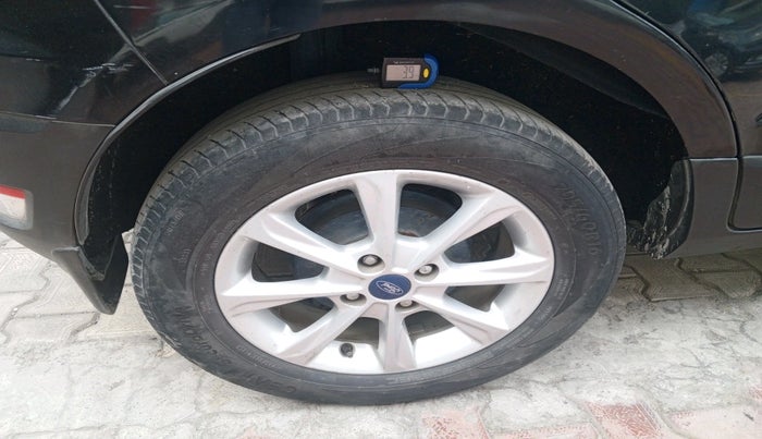 2018 Ford Ecosport TITANIUM 1.5L DIESEL, Diesel, Manual, 1,23,839 km, tyre