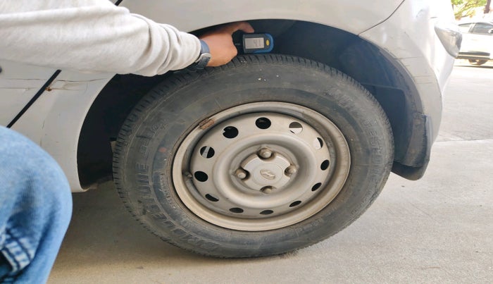 2014 Hyundai i10 MAGNA 1.1, Petrol, Manual, 77,624 km, tyre