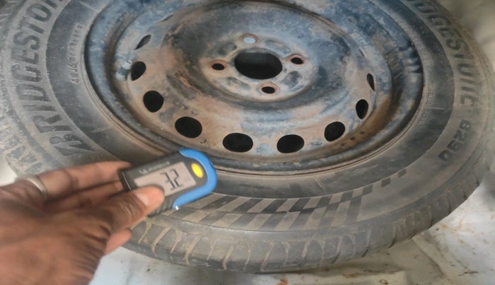 2011 Honda City 1.5L I-VTEC S MT, Petrol, Manual, 63,644 km, tyre