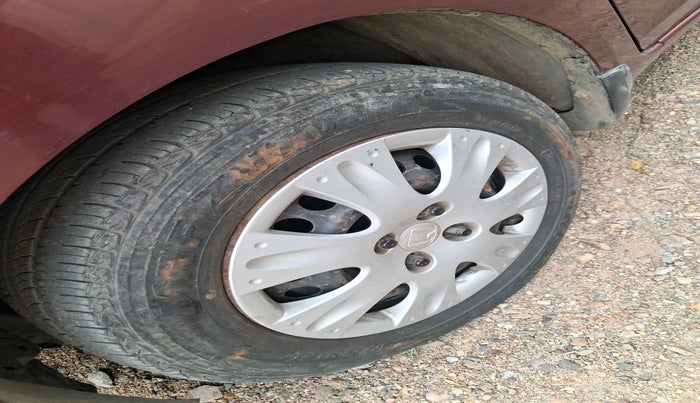 2014 Honda Amaze 1.2L I-VTEC S, Petrol, Manual, 45,676 km, tyre