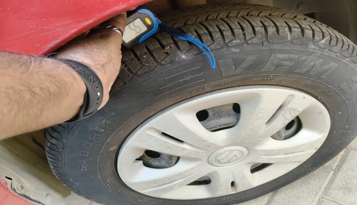 2010 Maruti Swift VXI, Petrol, Manual, 91,473 km, tyre