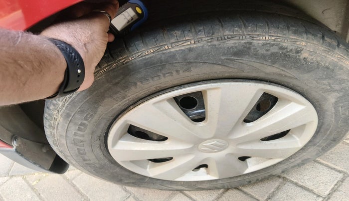 2010 Maruti Swift VXI, Petrol, Manual, 91,473 km, tyre