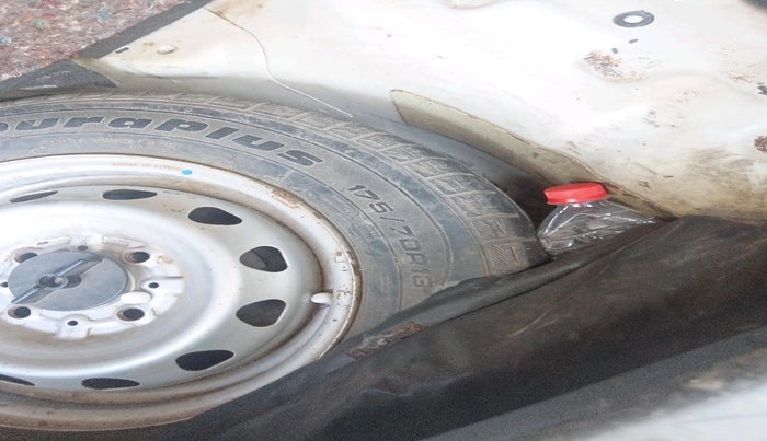 2013 Tata Indica Vista LS TDI, Diesel, Manual, 2,03,675 km, tyre