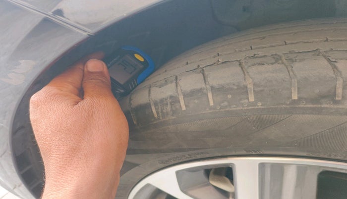 2023 Hyundai Verna SX(O) 1.5 MPI IVT , Petrol, Automatic, 59,623 km, tyre