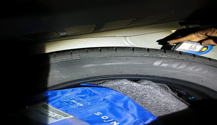 2024 Hyundai GRAND I10 NIOS MAGNA 1.2 KAPPA VTVT, Petrol, Manual, 3,457 km, tyre