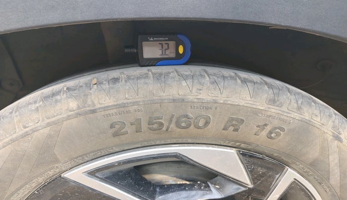 2024 KIA SONET HTK (O) 1.5 Diesel MT, Diesel, Manual, 75,994 km, tyre