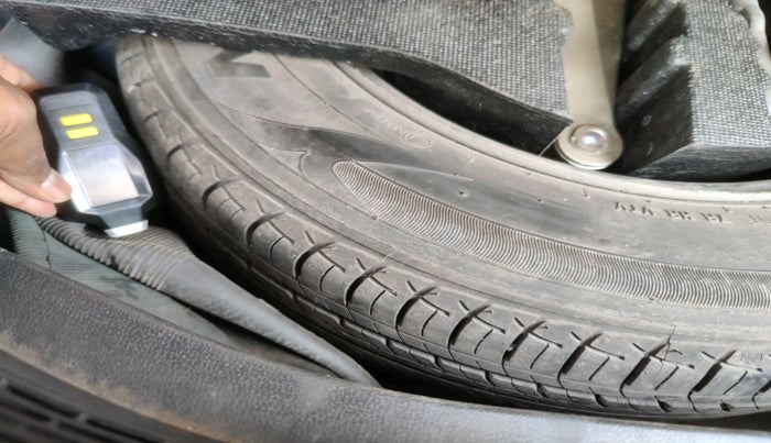 2018 Honda Jazz 1.2L I-VTEC V, Petrol, Manual, 83,738 km, tyre