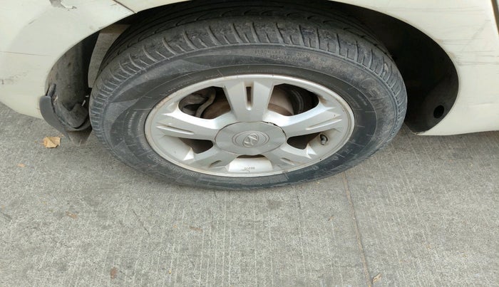 2011 Hyundai i20 ASTA 1.4 CRDI, Diesel, Manual, 1,01,175 km, tyre