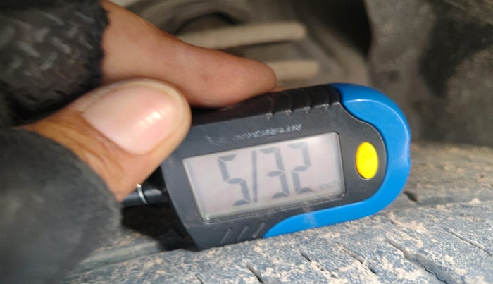 2019 Maruti Vitara Brezza VDI, Diesel, Manual, 1,65,544 km, tyre