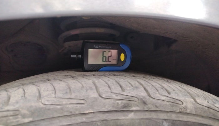 2016 Hyundai Grand i10 SPORTZ 1.2 KAPPA VTVT, Petrol, Manual, 73,884 km, tyre