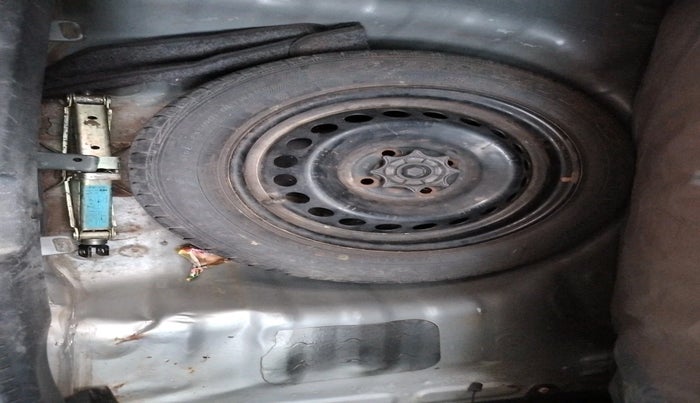 2016 Hyundai Grand i10 SPORTZ 1.2 KAPPA VTVT, Petrol, Manual, 73,884 km, tyre