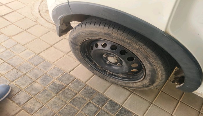 2019 Tata NEXON XM DIESEL, Diesel, Manual, 54,873 km, tyre