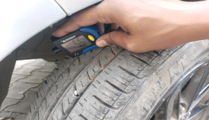 2022 Hyundai GRAND I10 NIOS SPORTZ 1.2 KAPPA VTVT CNG, CNG, Manual, 46,173 km, tyre