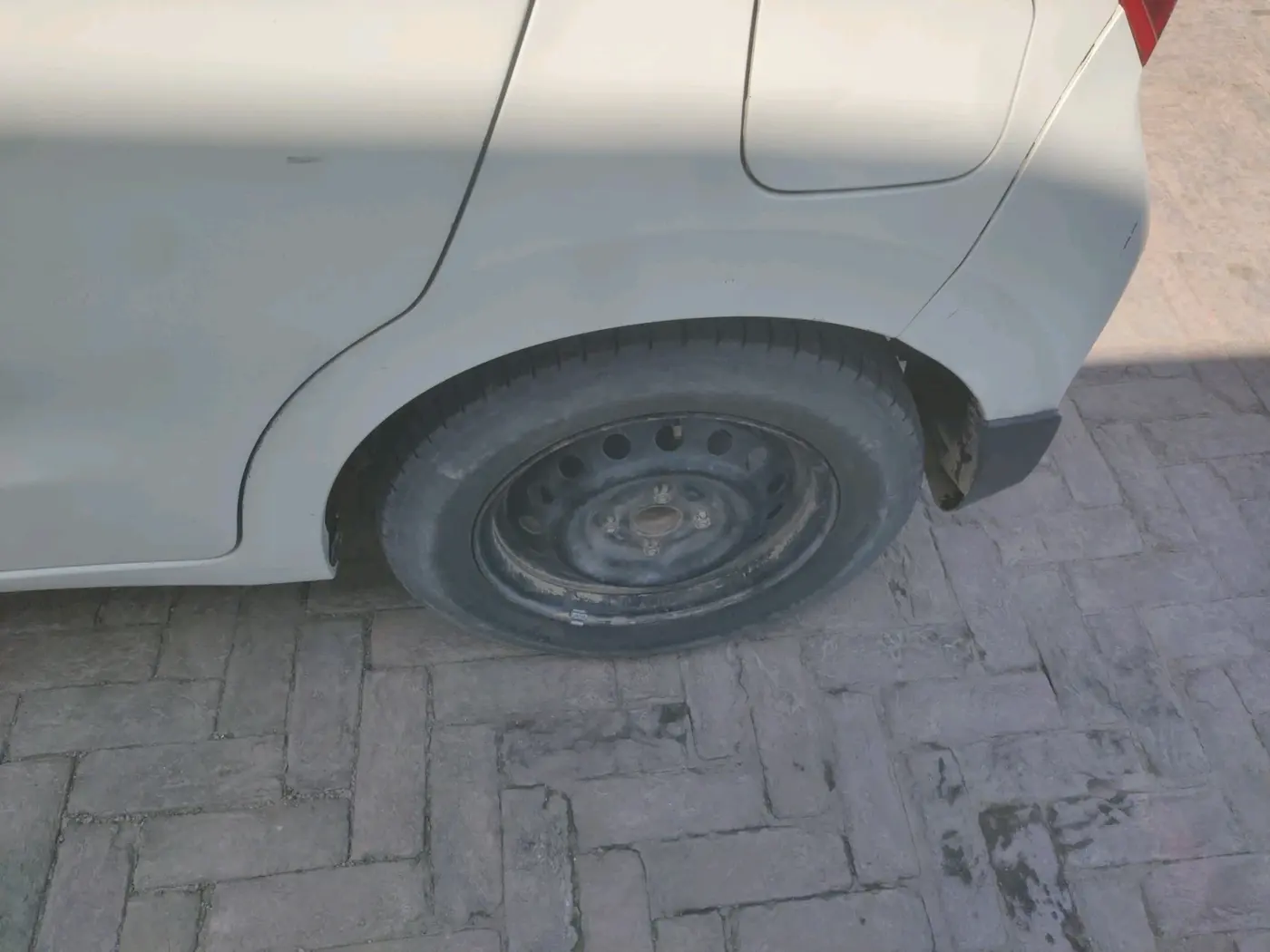2020 Maruti Celerio ZXI, CNG, Manual, 2,47,762 km, tyre
