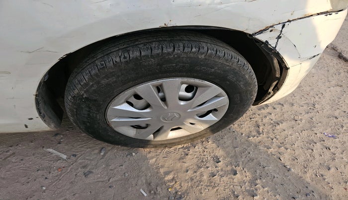 2017 Maruti Swift LDI, Diesel, Manual, 88,873 km, tyre