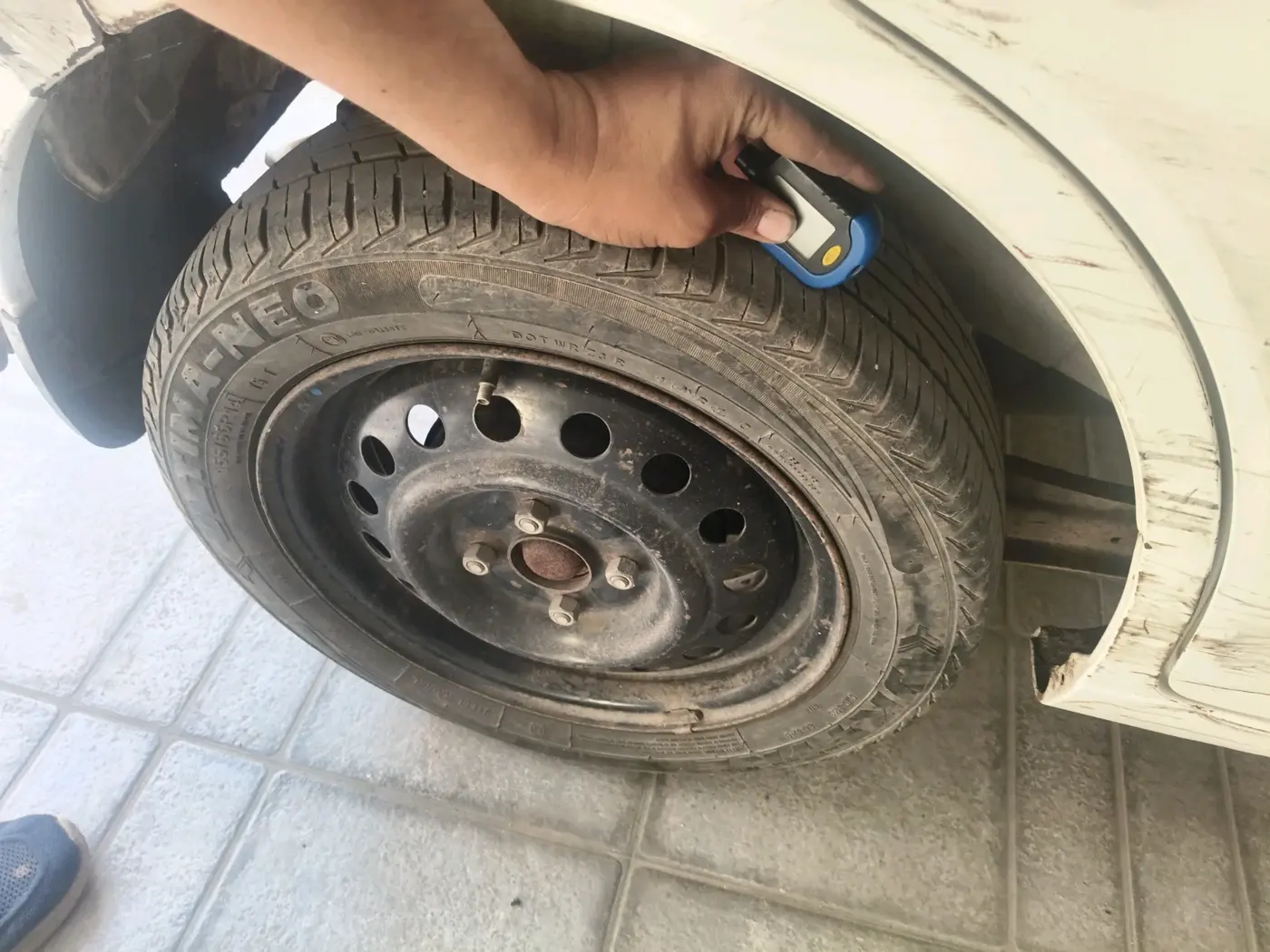 2012 Maruti Wagon R 1.0 VXI, Petrol, Manual, 60,870 km, tyre