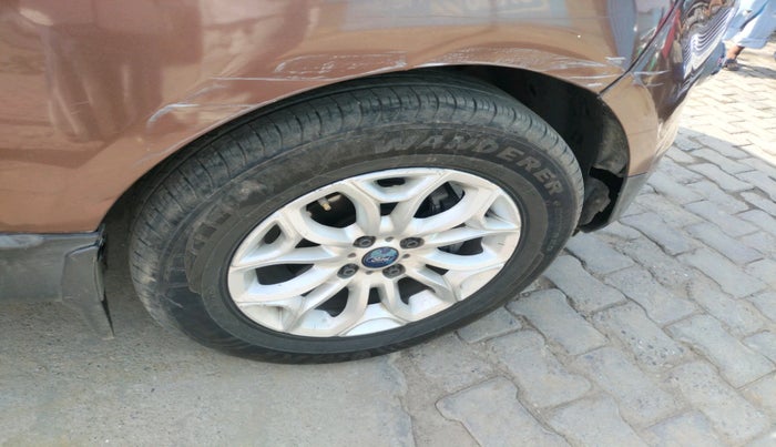 2016 Ford Ecosport TITANIUM 1.5L DIESEL, Diesel, Manual, 95,963 km, tyre