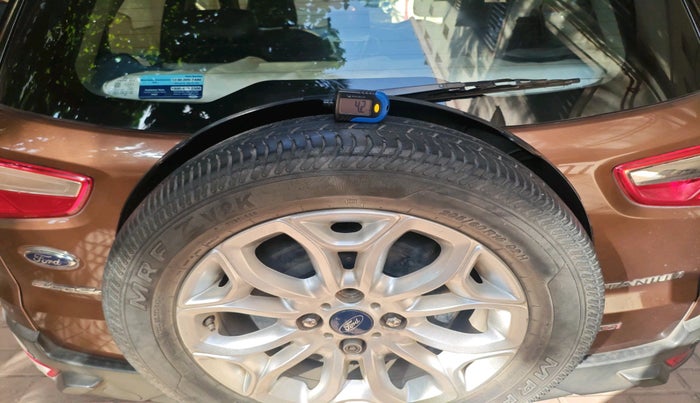 2017 Ford Ecosport TITANIUM 1.5L DIESEL, Diesel, Manual, 1,17,929 km, tyre