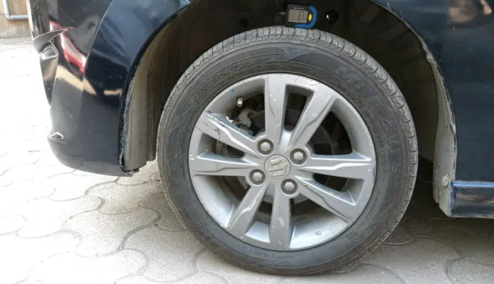 2017 Maruti Wagon R 1.0 VXI+, CNG, Manual, 46,262 km, tyre
