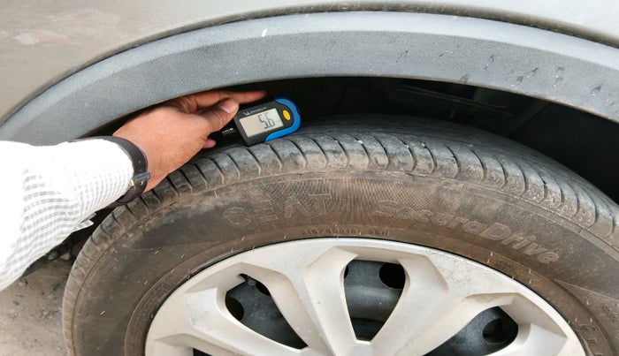 2025 MG ASTOR Sprint 1.5 MT (Ivory), Petrol, Manual, 11,004 km, tyre