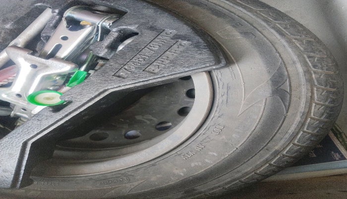 2017 Maruti Celerio ZXI AMT, Petrol, Automatic, 36,826 km, tyre