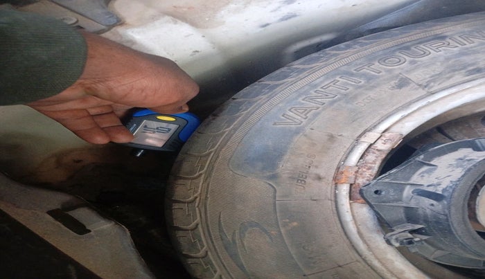 2011 Hyundai i20 ASTA 1.4 CRDI, Diesel, Manual, 1,24,327 km, tyre