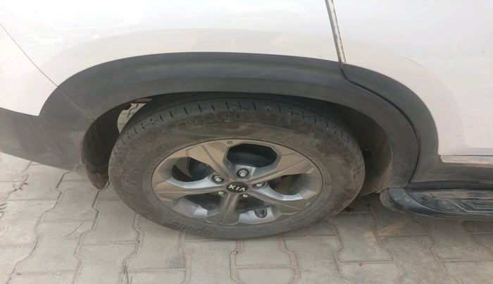 2021 KIA SELTOS HTK PLUS 1.5, Petrol, Manual, 67,472 km, tyre