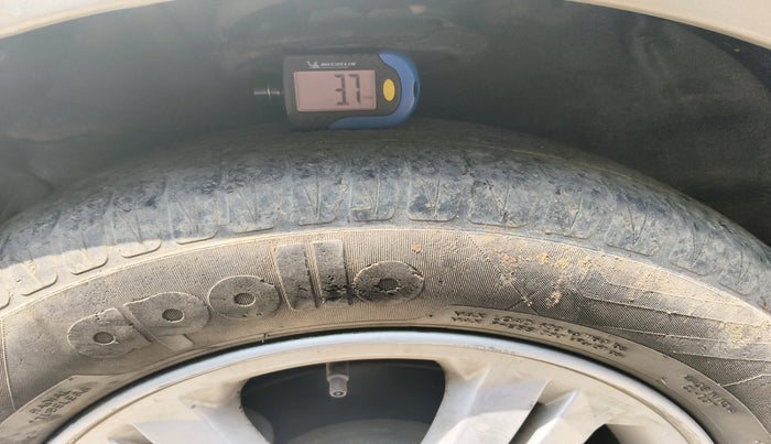 2010 Hyundai i20 ASTA 1.4 AT, Petrol, Automatic, 81,570 km, tyre