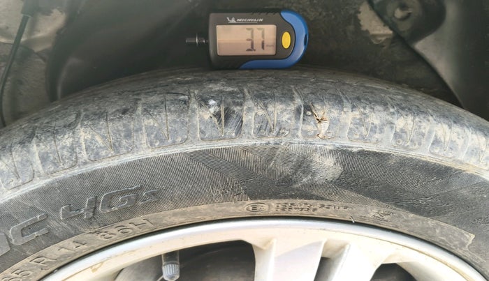 2010 Hyundai i20 ASTA 1.4 AT, Petrol, Automatic, 81,570 km, tyre