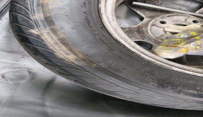 2010 Hyundai i20 ASTA 1.4 AT, Petrol, Automatic, 81,570 km, tyre