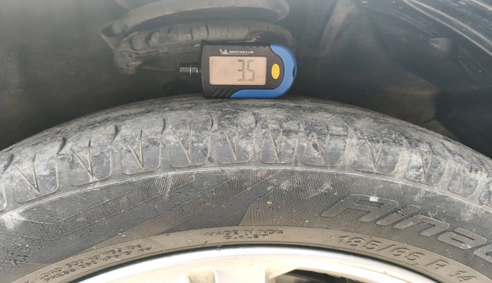 2010 Hyundai i20 ASTA 1.4 AT, Petrol, Automatic, 81,570 km, tyre