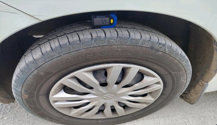 2018 Maruti Dzire VXI, Petrol, Manual, 52,316 km, tyre