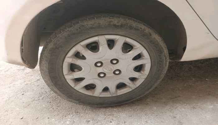 2011 Hyundai i20 MAGNA 1.4 CRDI, Diesel, Manual, 1,23,253 km, tyre