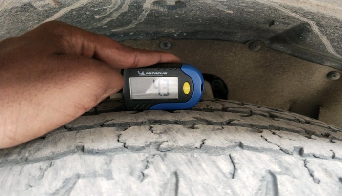 2022 Mahindra Thar LX D AT 4WD HT, Diesel, Automatic, 45,344 km, tyre