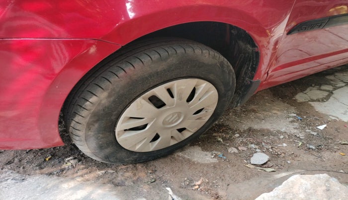 2007 Maruti Swift VXI 1.3, Petrol, Manual, 77,274 km, tyre