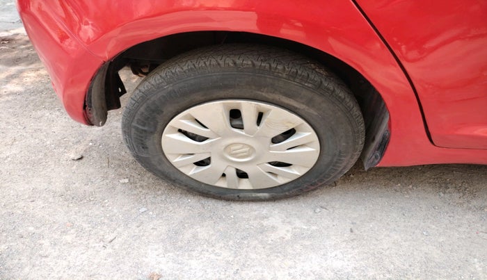 2007 Maruti Swift VXI 1.3, Petrol, Manual, 77,274 km, tyre