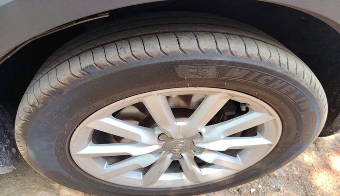 2013 Audi Q3 2.0 TDI QUATTRO, Diesel, Automatic, 70,936 km, tyre