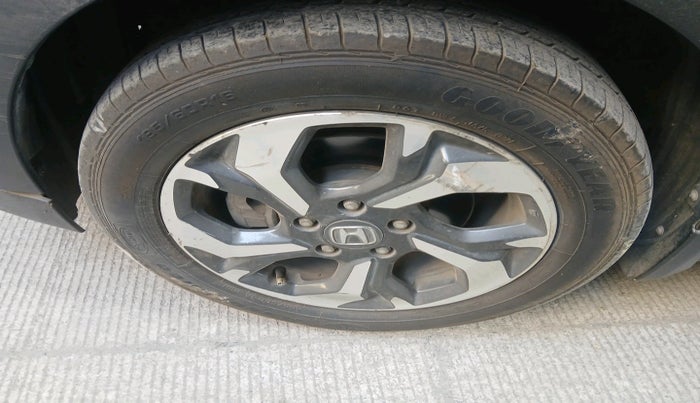 2016 Honda BR-V 1.5L I-VTEC V CVT, Petrol, Automatic, 94,063 km, tyre