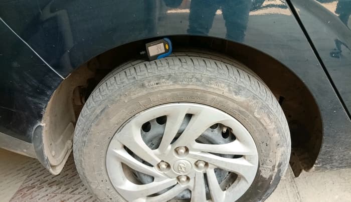 2022 Hyundai AURA S 1.2 CNG, CNG, Manual, 39,377 km, tyre