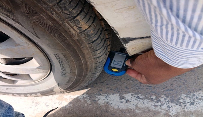 2015 Hyundai i10 SPORTZ 1.1, Petrol, Manual, 26,611 km, tyre