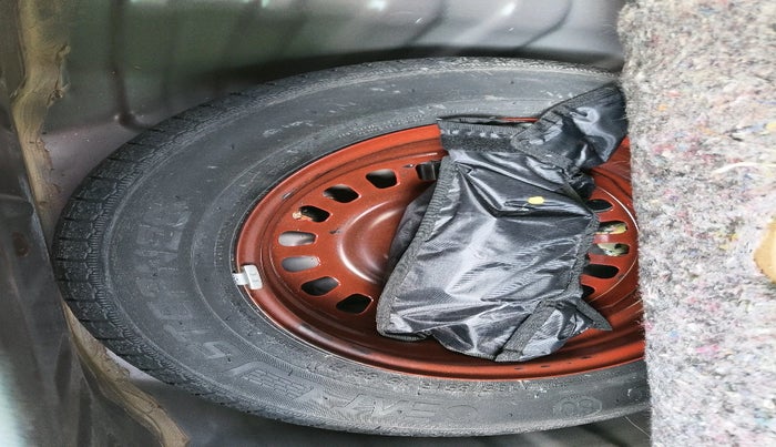 2022 Renault Kiger RXZ MT, Petrol, Manual, 26,114 km, tyre