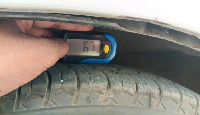 2006 Maruti Wagon R VXI MINOR, Petrol, Manual, 1,46,800 km, tyre