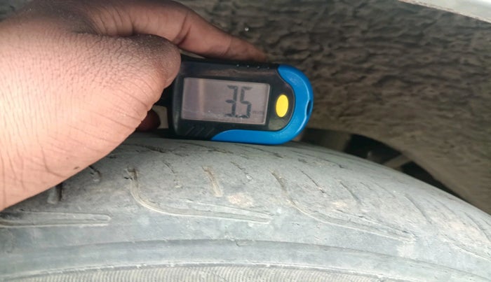 2006 Maruti Wagon R VXI MINOR, Petrol, Manual, 1,46,800 km, tyre