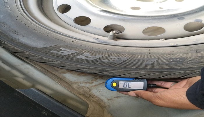 2012 Hyundai i20 SPORTZ 1.2, Petrol, Manual, 1,28,541 km, tyre