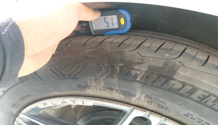 2012 Hyundai i20 SPORTZ 1.2, Petrol, Manual, 1,28,541 km, tyre