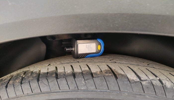 2019 Hyundai Creta SX (O) 1.6 PETROL, Petrol, Manual, 34,592 km, tyre